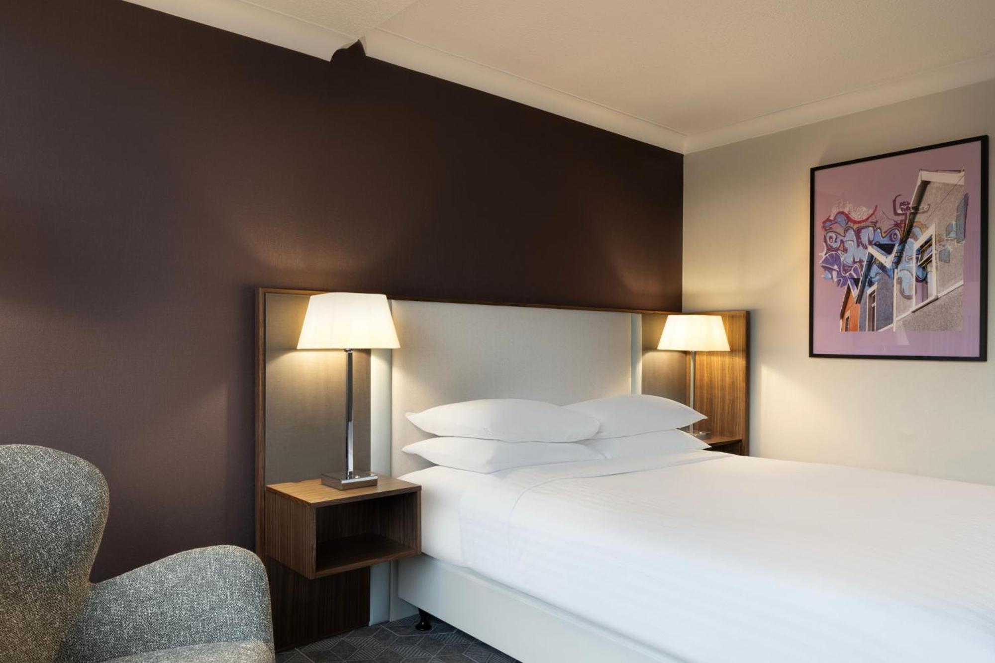 Delta Hotels By Marriott Bristol City Centre Exterior photo