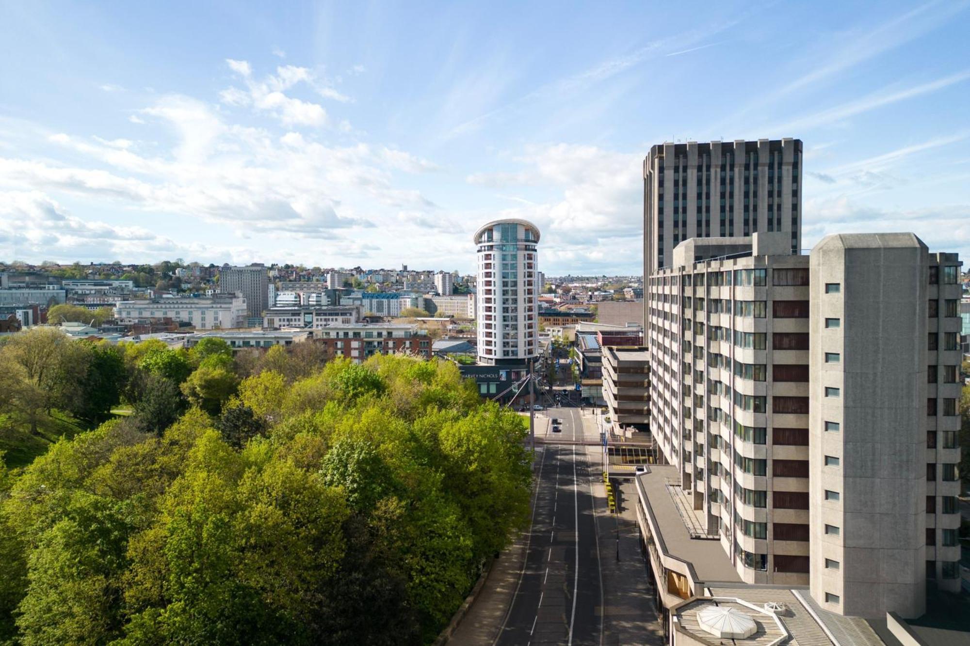 Delta Hotels By Marriott Bristol City Centre Exterior photo